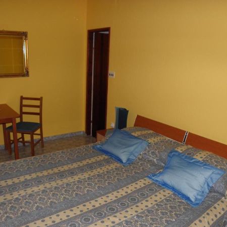 זאדאר Apartments Gorda - 50M From Beach מראה חיצוני תמונה
